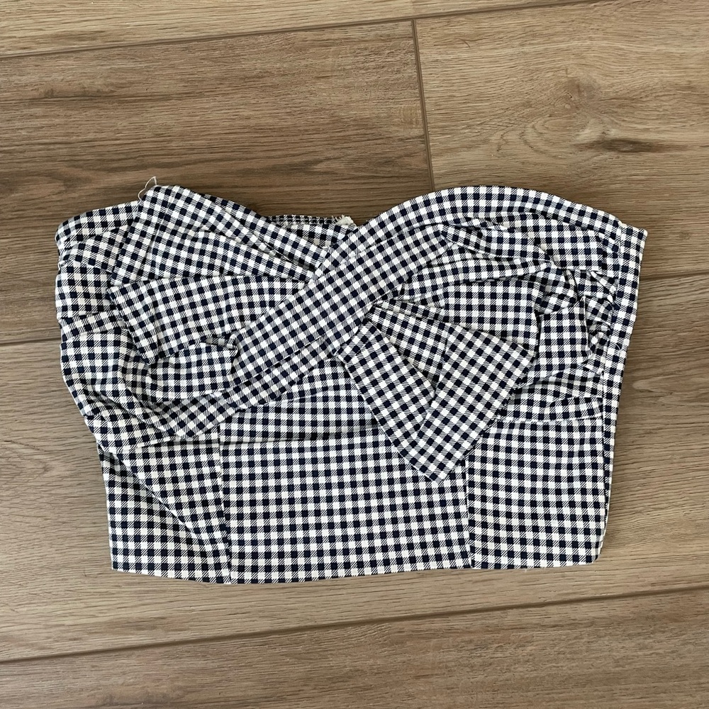 Navy and white checkered top